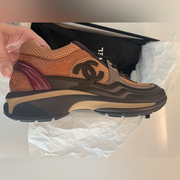 Brand new Chanel runners - Picture 6 of 8